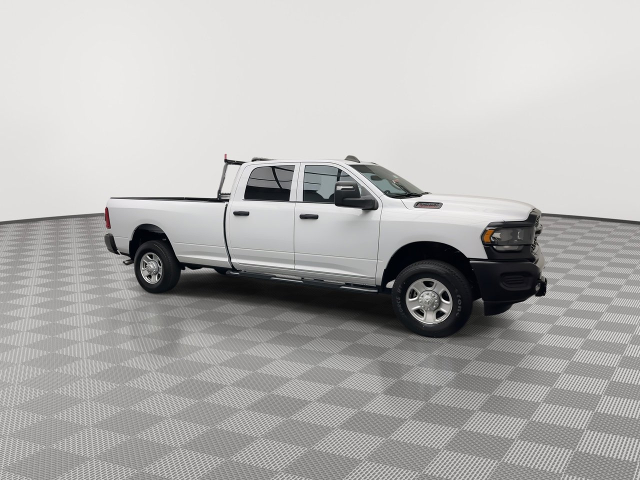 Used 2024 RAM 3500 Tradesman w/ Safety Group image 40