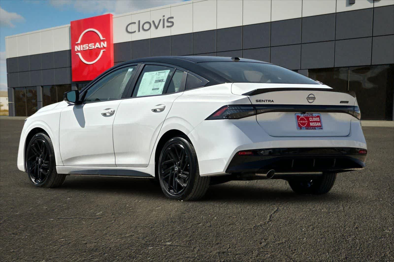 New 2027 Nissan Sentra SR FWD image 7