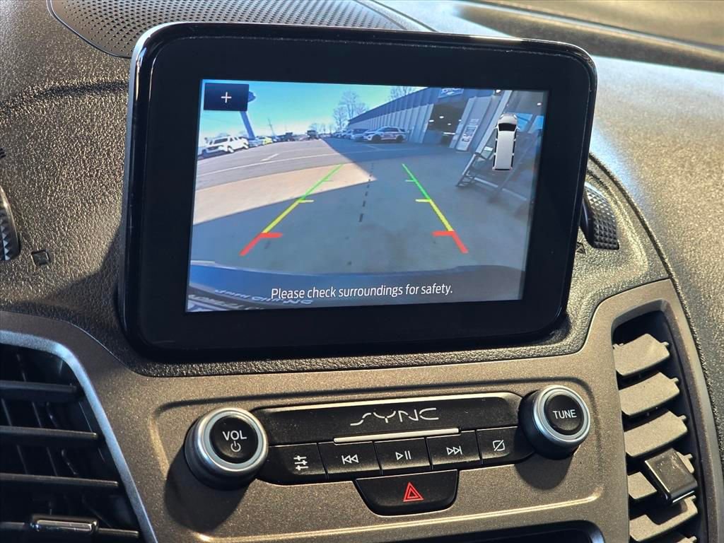 Used 2022 Ford Transit Connect XLT FWD image 5