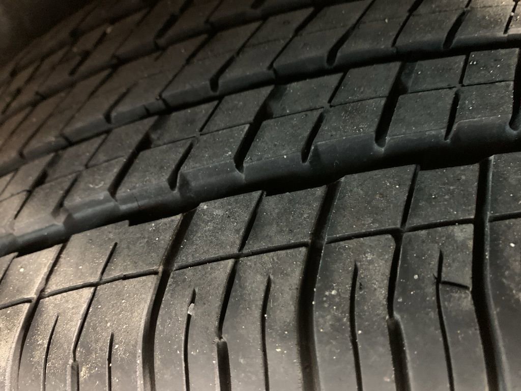 Used 2024 Chrysler Pacifica Touring-L image 41