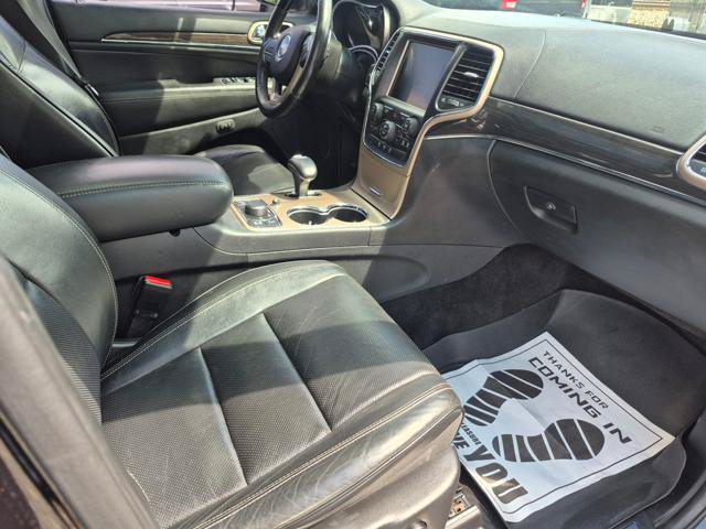 Used 2015 Jeep Grand Cherokee Overland AWD/4WD image 12
