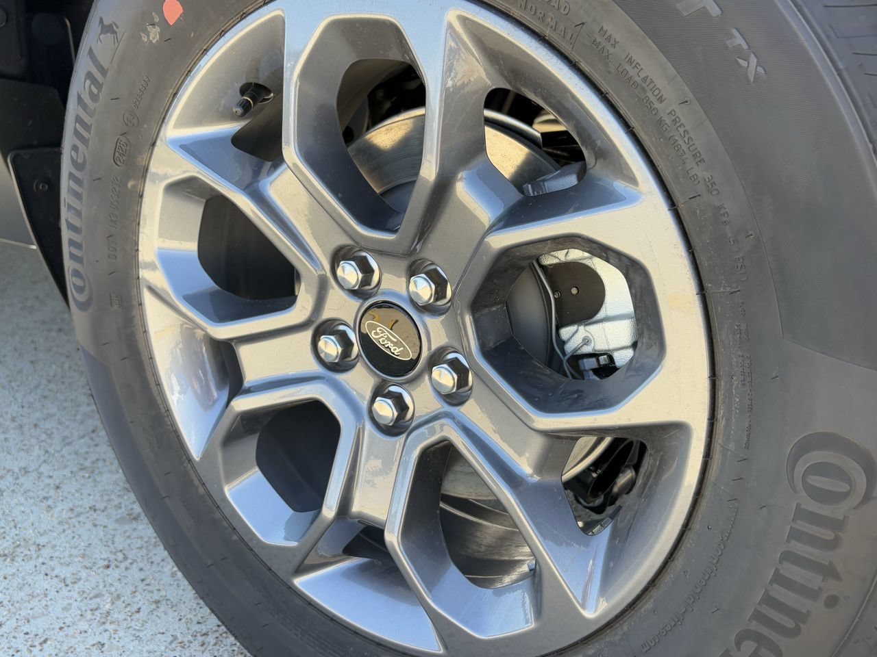 New 2026 Ford Maverick XLT FWD image 10