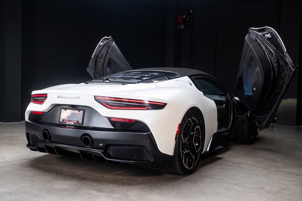 Used 2022 Maserati MC20 Coupe RWD image 25