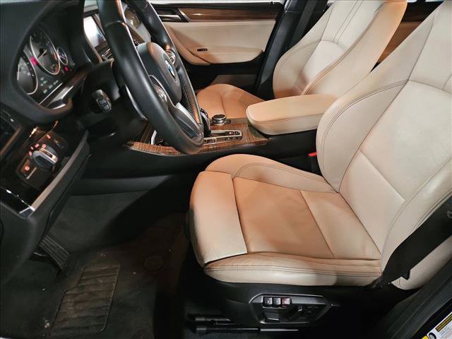 Used 2017 BMW X4 xDrive28i AWD/4WD image 17