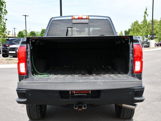 Used 2018 Chevrolet Silverado 1500 High Country AWD/4WD image 29