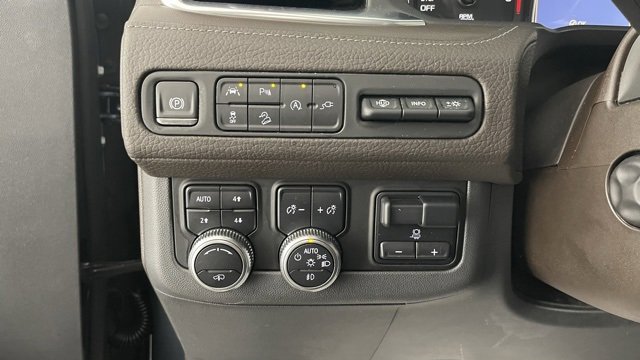 Used 2021 GMC Yukon Denali w/ Denali Ultimate Package image 36