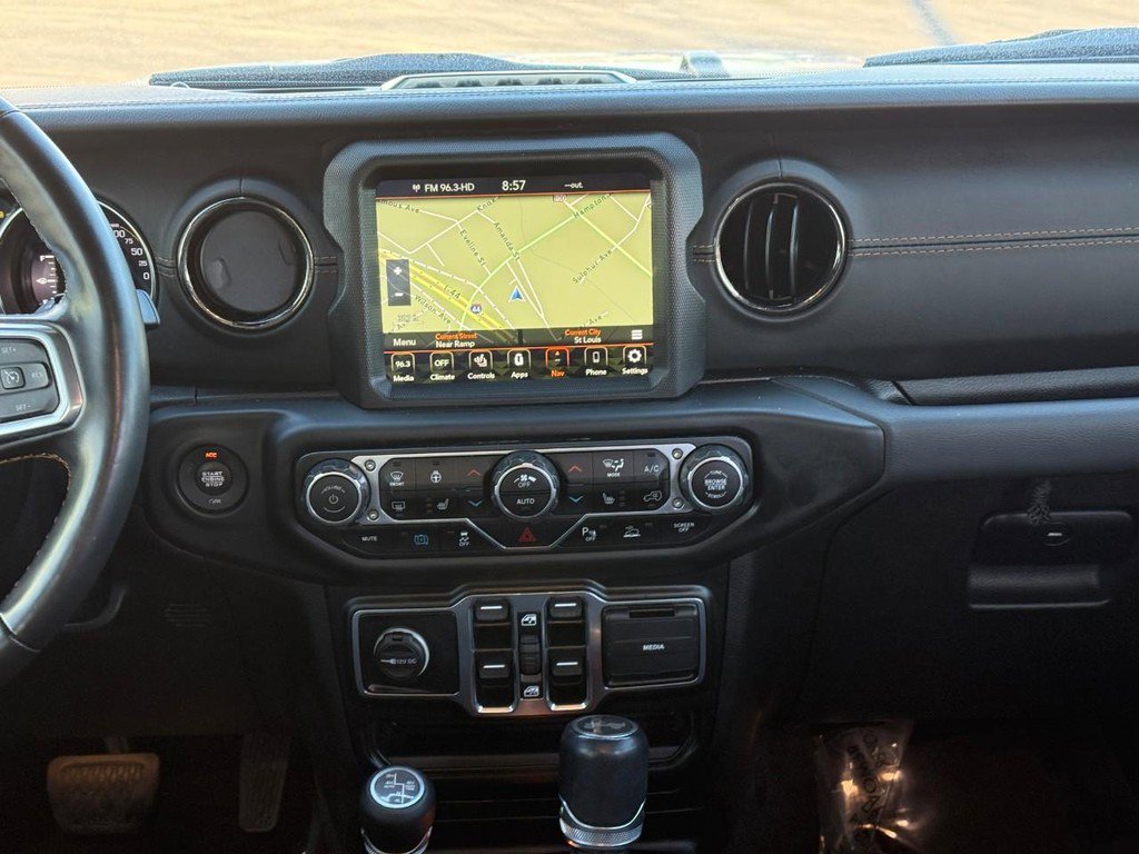 Used 2021 Jeep Wrangler Unlimited Sahara image 14