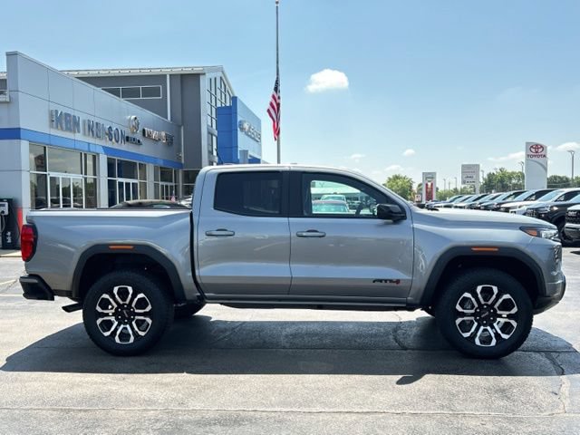 New 2026 GMC Canyon AT4 w/ AT4 Premium Package AWD/4WD image 11
