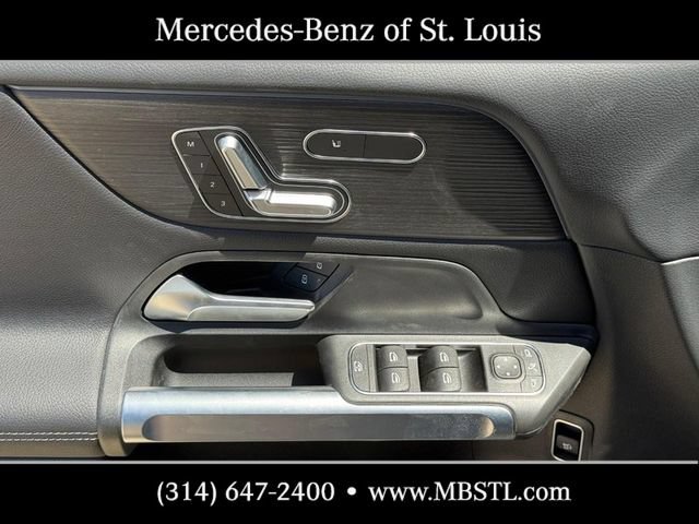 New 2026 Mercedes-Benz GLB 250 4MATIC image 12