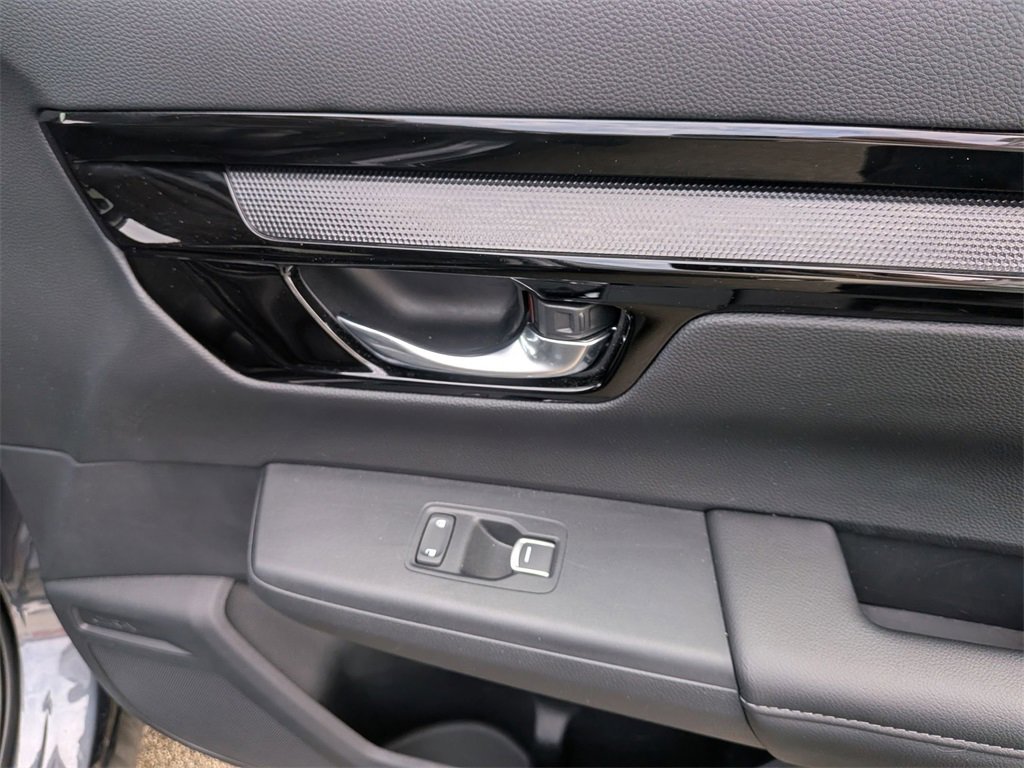 Used 2025 Honda CR-V EX-L image 30