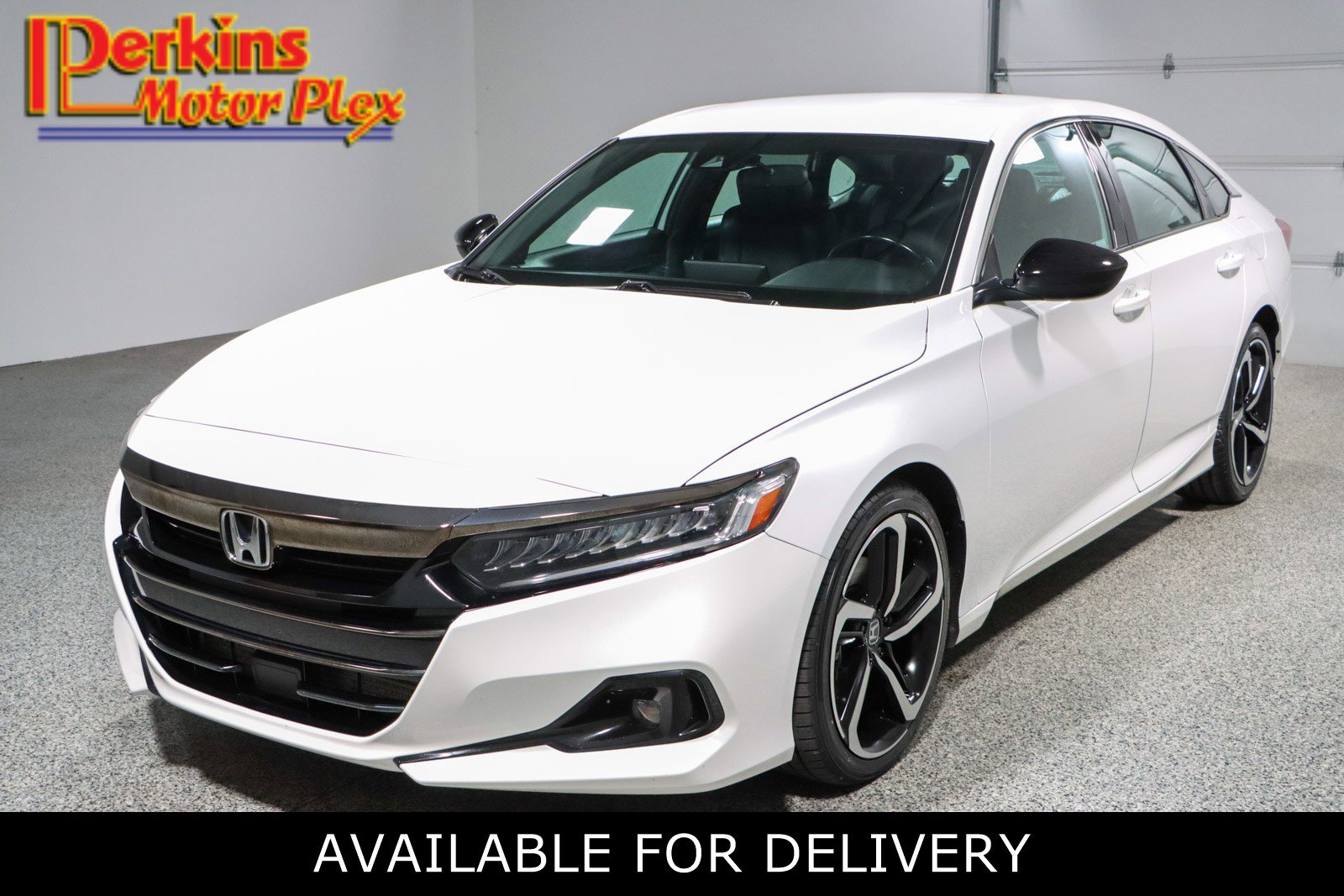 Used 2022 Honda Accord Sport image 1
