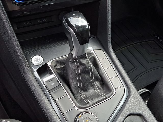 Used 2022 Volkswagen Tiguan SE AWD/4WD image 15