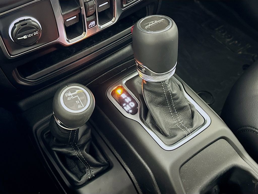 New 2026 Jeep Gladiator Sport AWD/4WD image 22