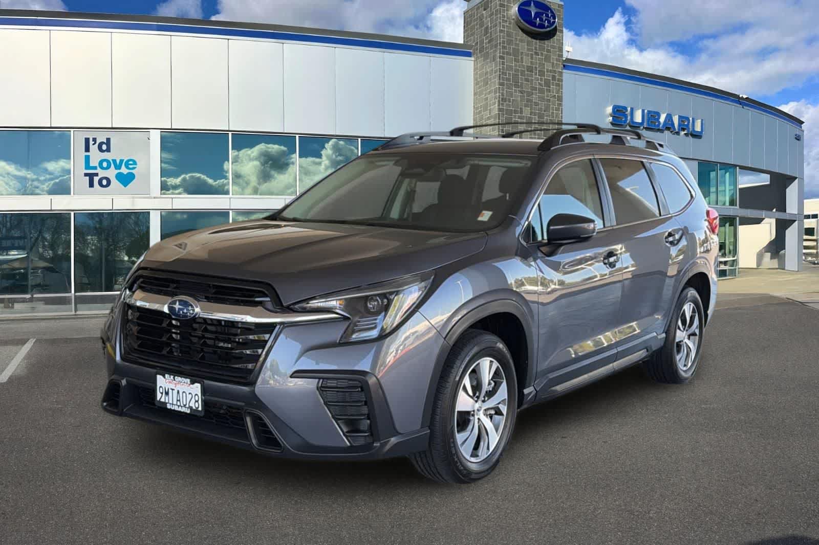 Used 2024 Subaru Ascent Premium w/ Convenience Package