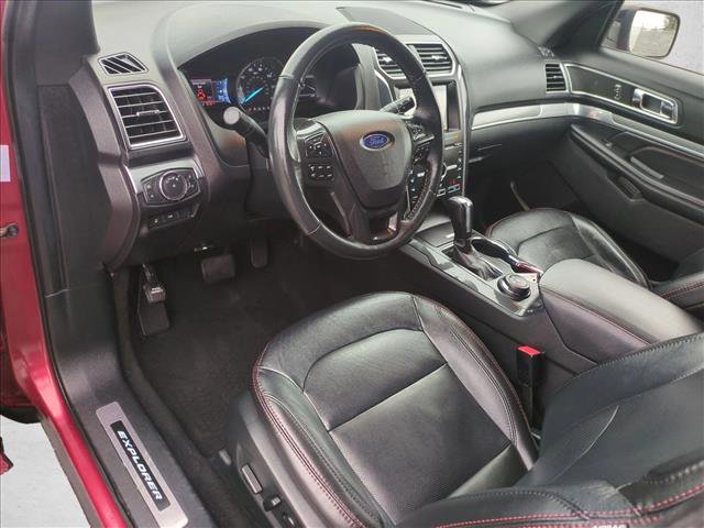 Used 2019 Ford Explorer Sport image 11