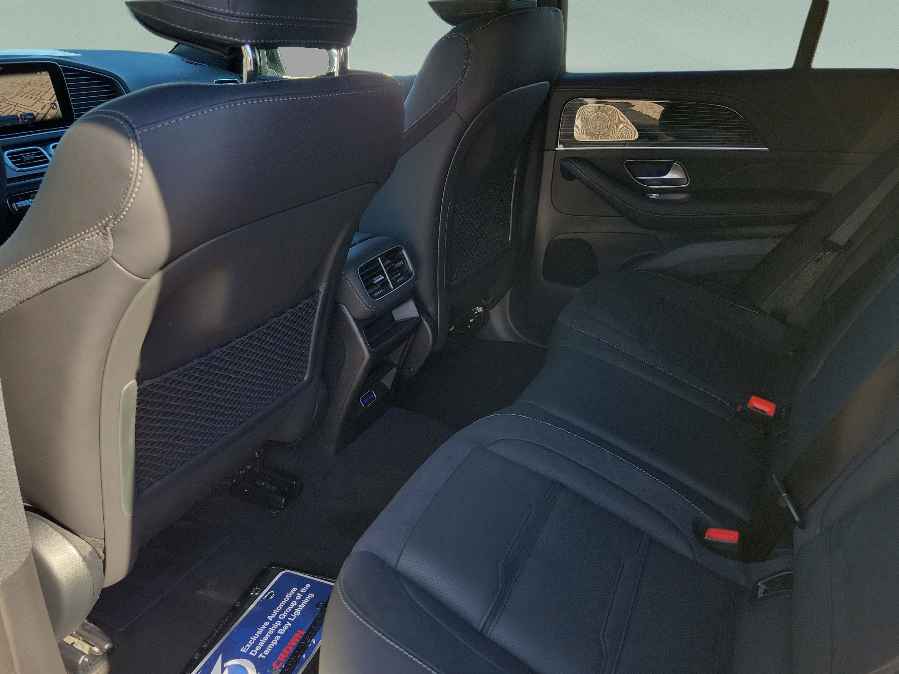 New 2026 Mercedes-Benz GLE 53 AMG 4MATIC Coupe image 9