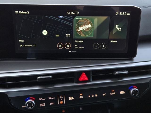 Certified 2025 Kia Sorento S w/ Panoramic Sunroof Package image 23