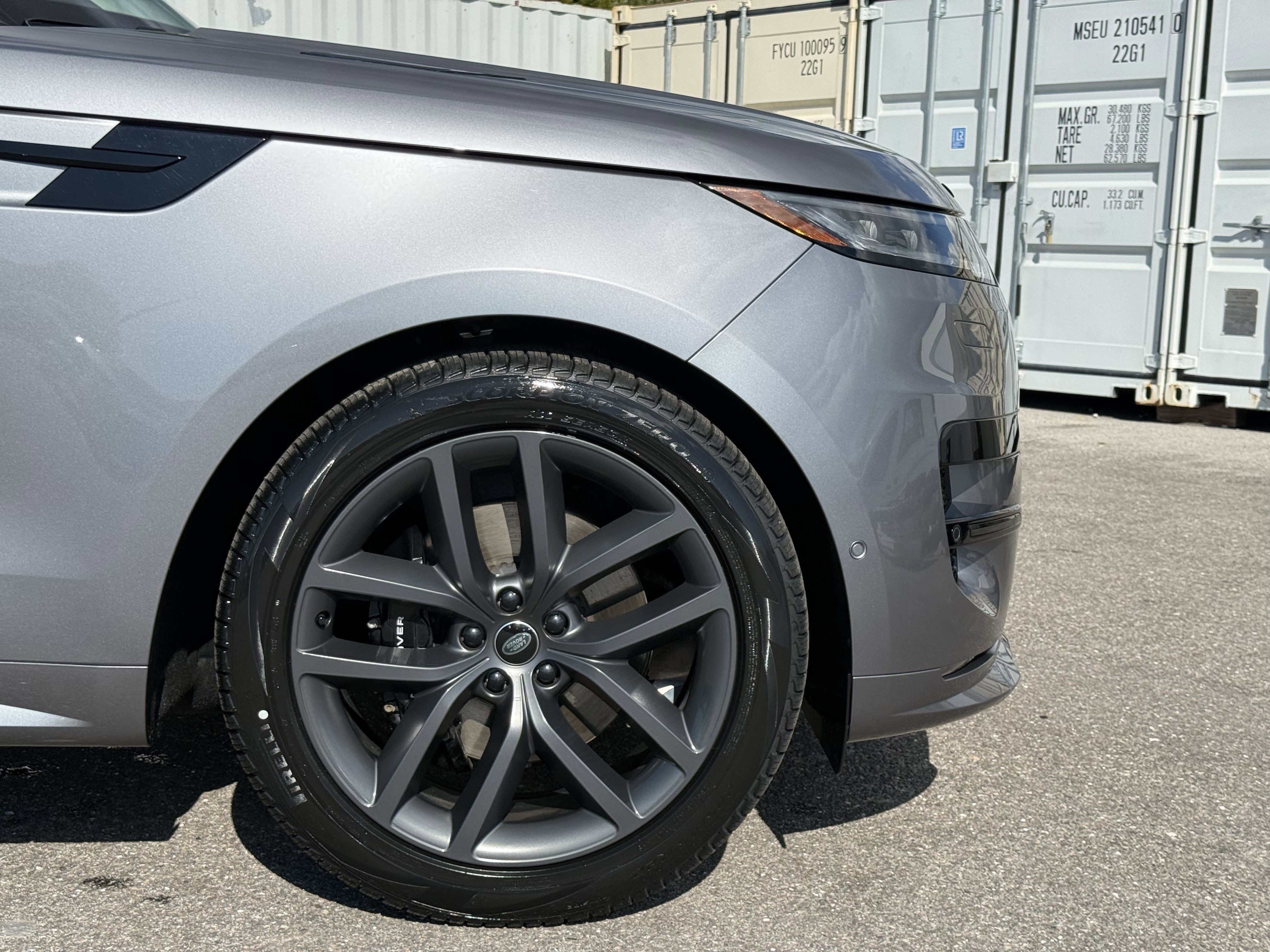 Used 2024 Land Rover Range Rover Sport Dynamic SE image 11