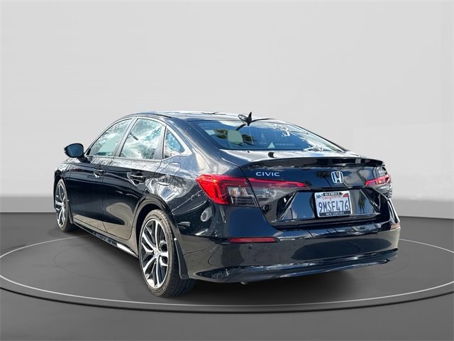 Used 2024 Honda Civic Touring image 3