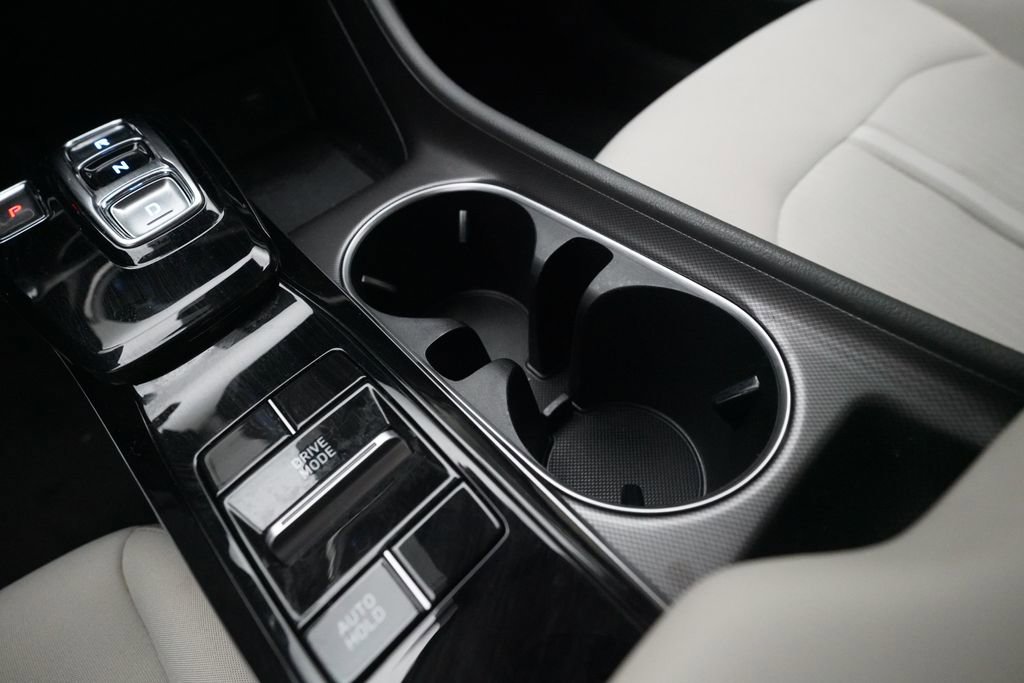 Used 2023 Hyundai Sonata SEL image 16