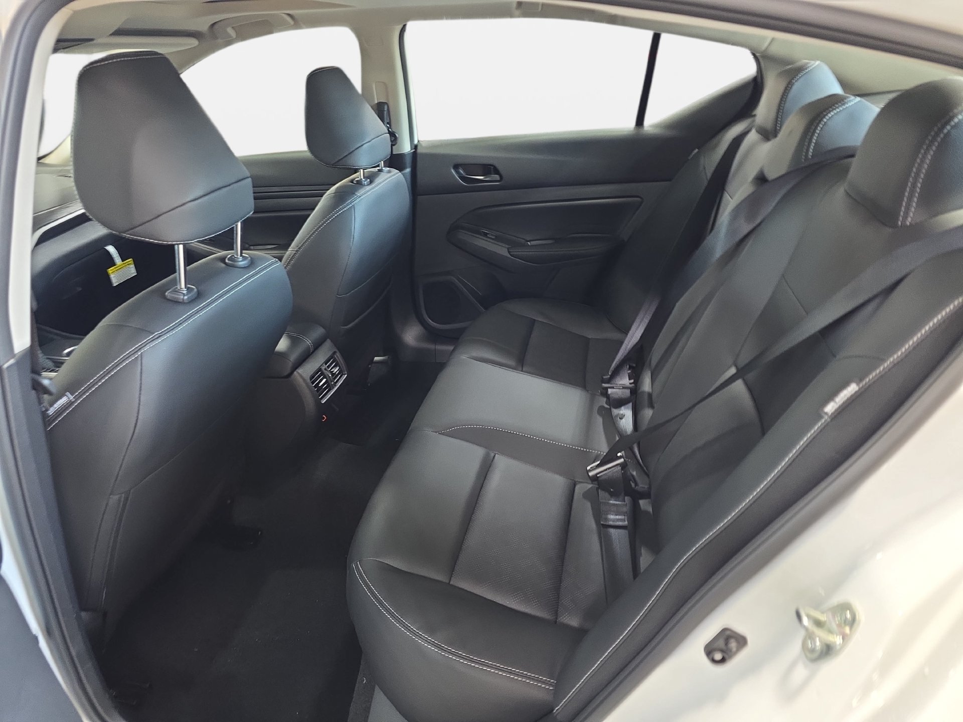 New 2027 Nissan Altima 2.5 SV FWD image 14