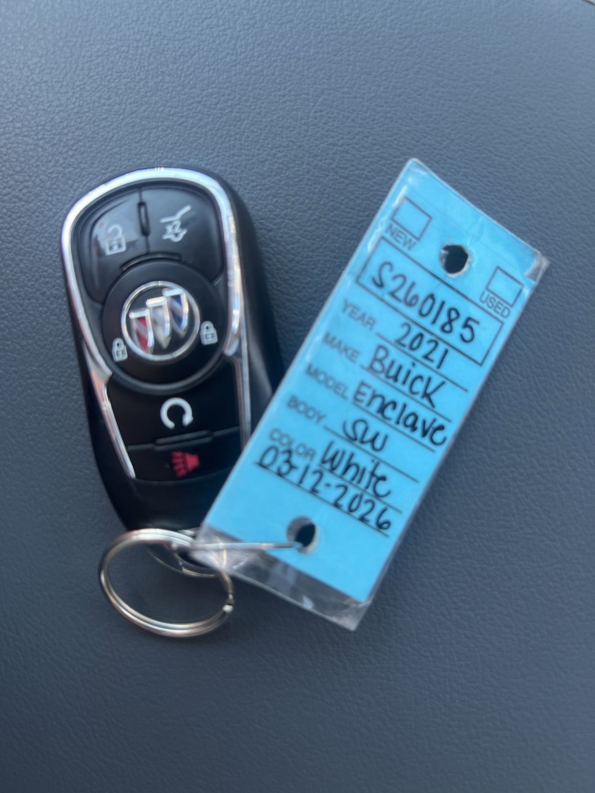 Used 2021 Buick Enclave Premium w/ Sun and Sites Package AWD/4WD image 36