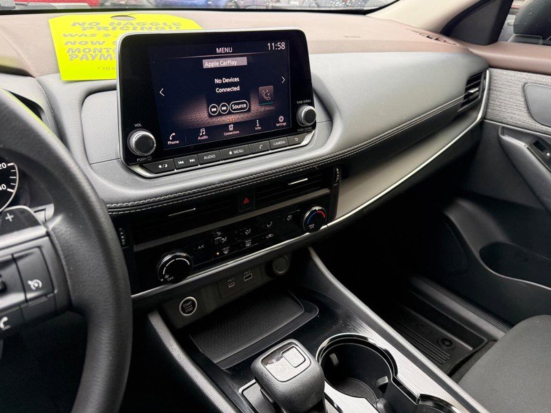 Used 2023 Nissan Rogue S AWD/4WD image 23