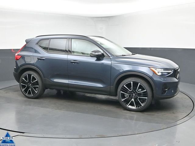New 2026 Volvo XC40 B5 Ultra w/ Protection Package Premier image 1