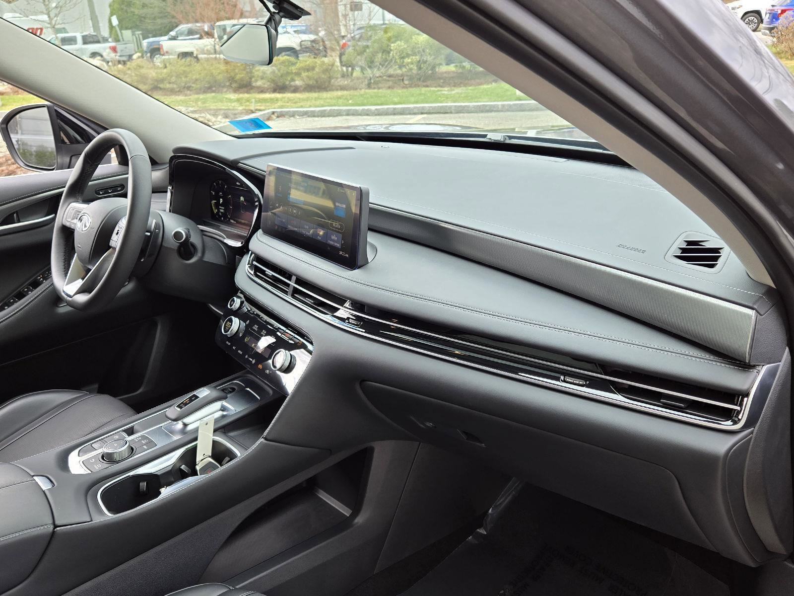 Certified 2026 INFINITI QX60 Pure w/ Cargo Package image 17