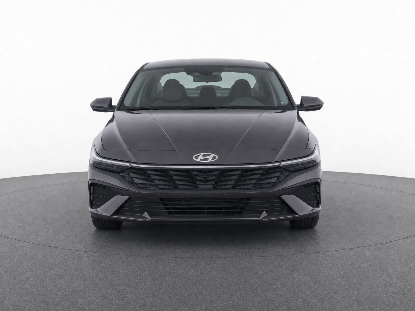 Used 2024 Hyundai Elantra SE FWD image 5