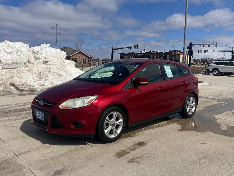 Used 2014 Ford Focus SE image 2