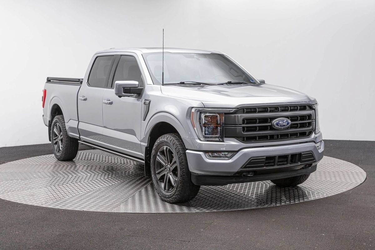 Used 2021 Ford F150 Lariat w/ Equipment Group 502A High AWD/4WD image 4