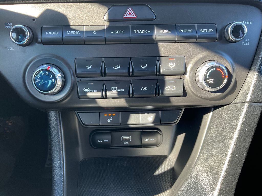 Used 2020 Kia Sportage S image 9