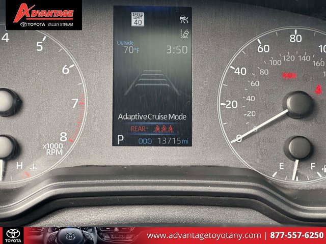 Used 2023 Toyota Corolla Cross LE w/ Moonroof Package AWD/4WD image 29