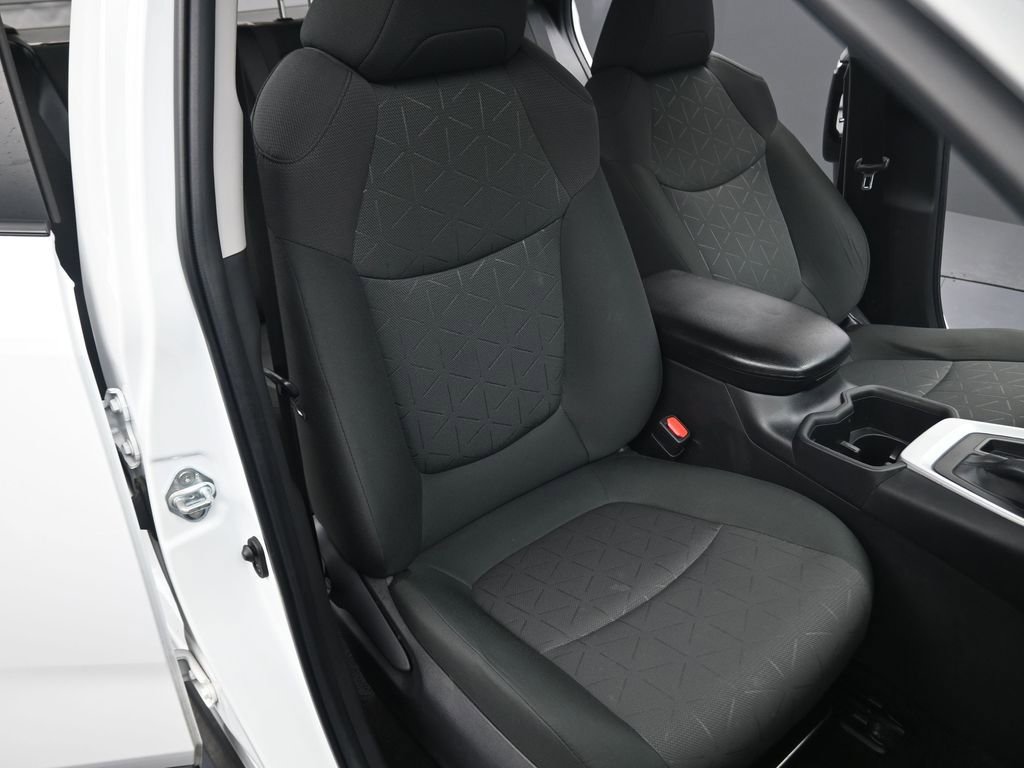 Used 2023 Toyota RAV4 XLE image 12