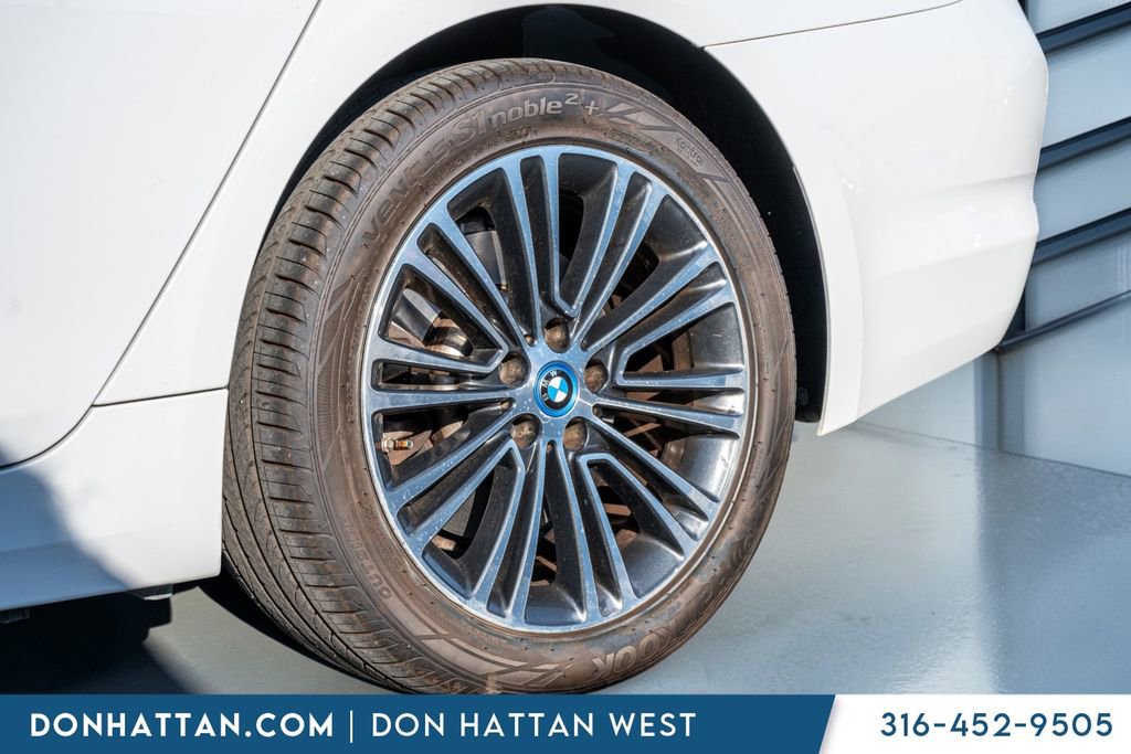 Used 2018 BMW 530e image 25