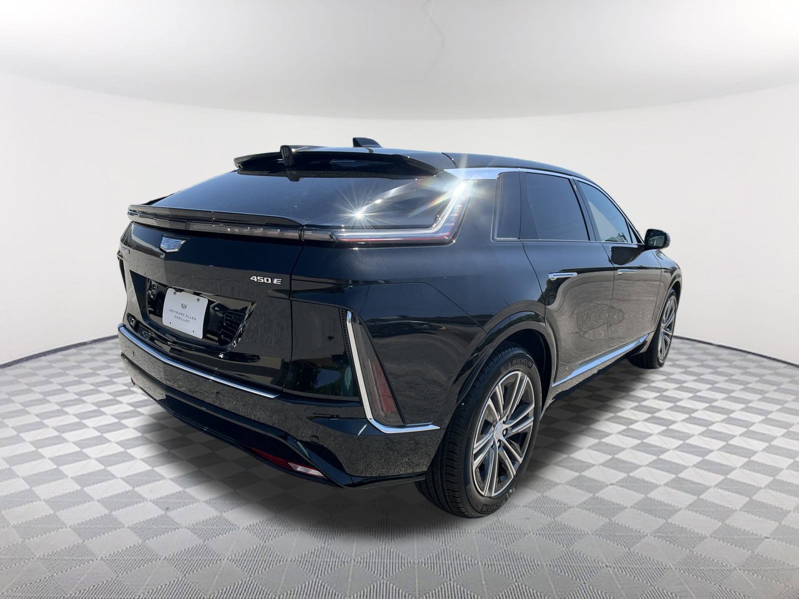 New 2025 Cadillac Lyriq Luxury image 6