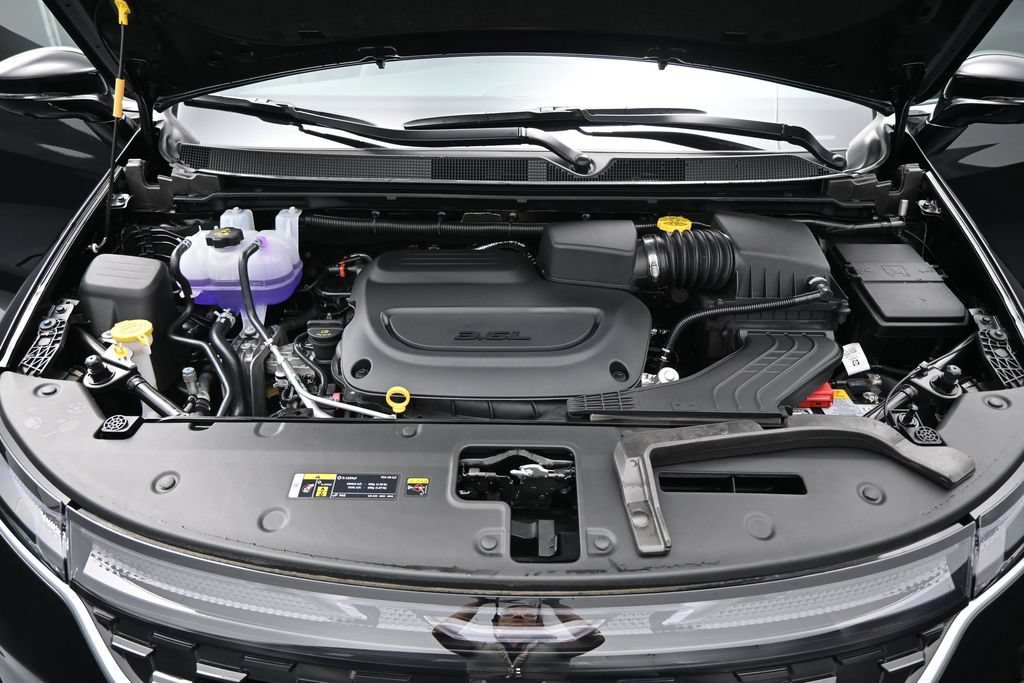 New 2027 Chrysler Pacifica Select FWD image 31
