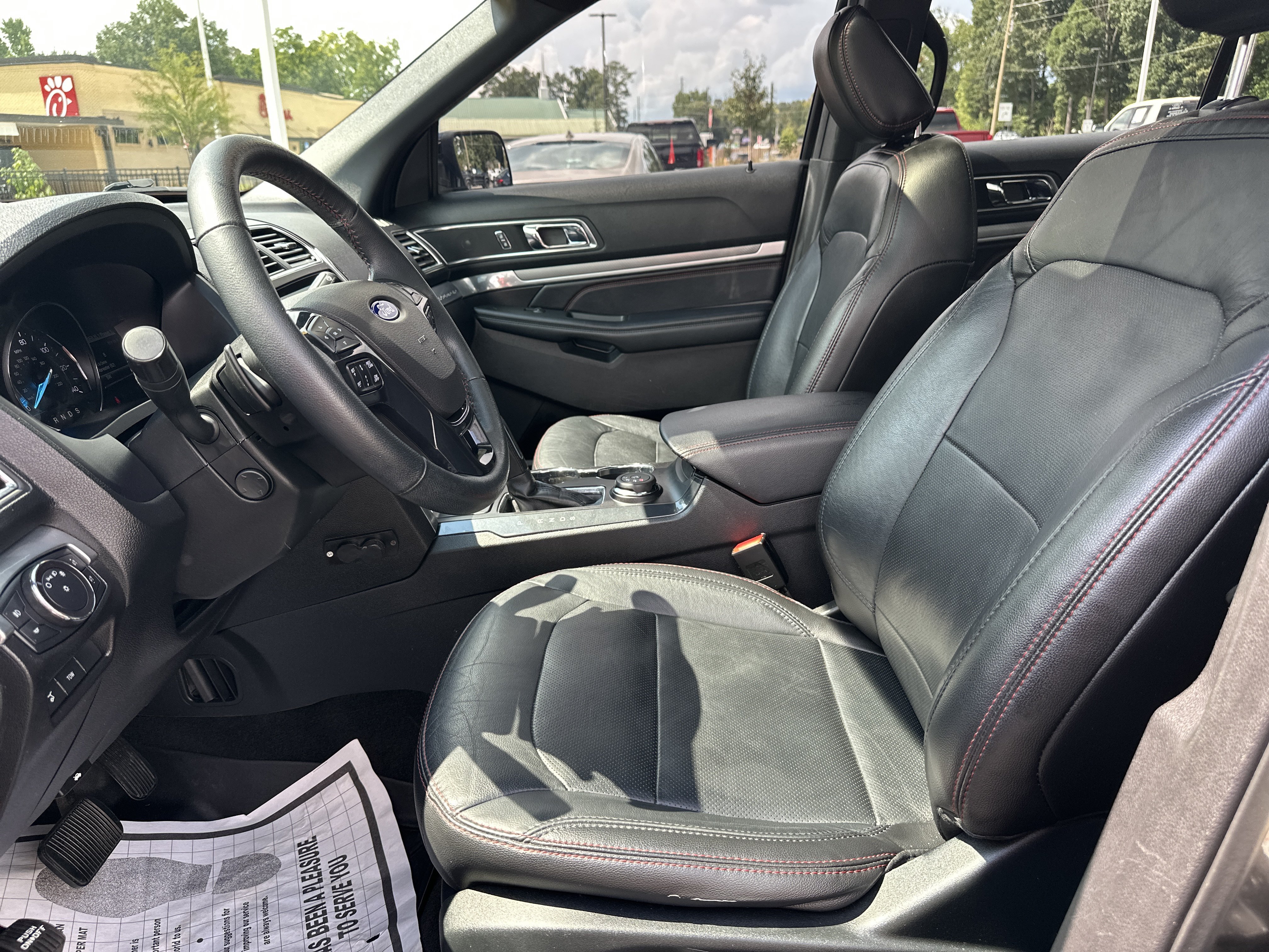 Used 2018 Ford Explorer Sport w/ Equipment Group 401A AWD/4WD image 10