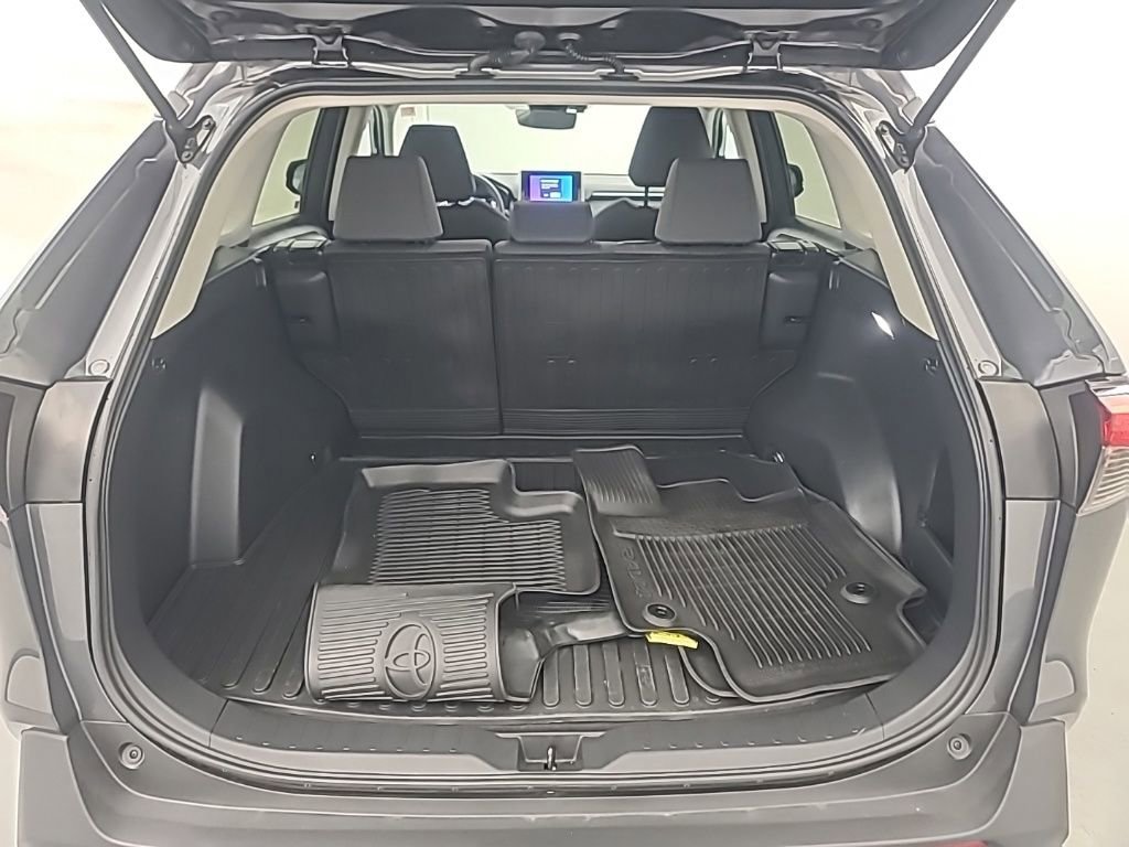 Used 2023 Toyota RAV4 XLE w/ XLE Grade Weather Package image 19