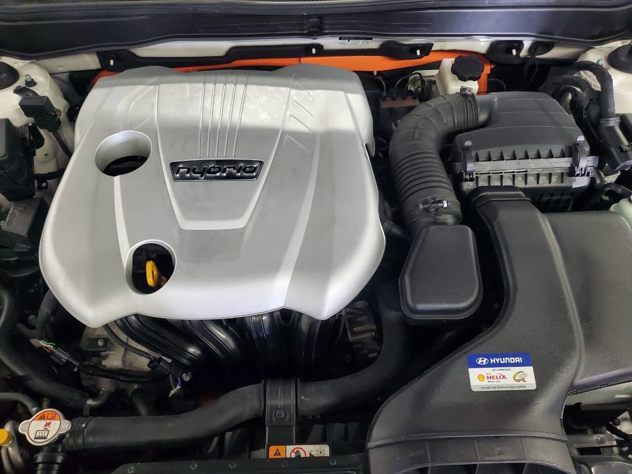 Used 2011 Hyundai Sonata Hybrid w/ Premium Equipment Pkg 2 image 4