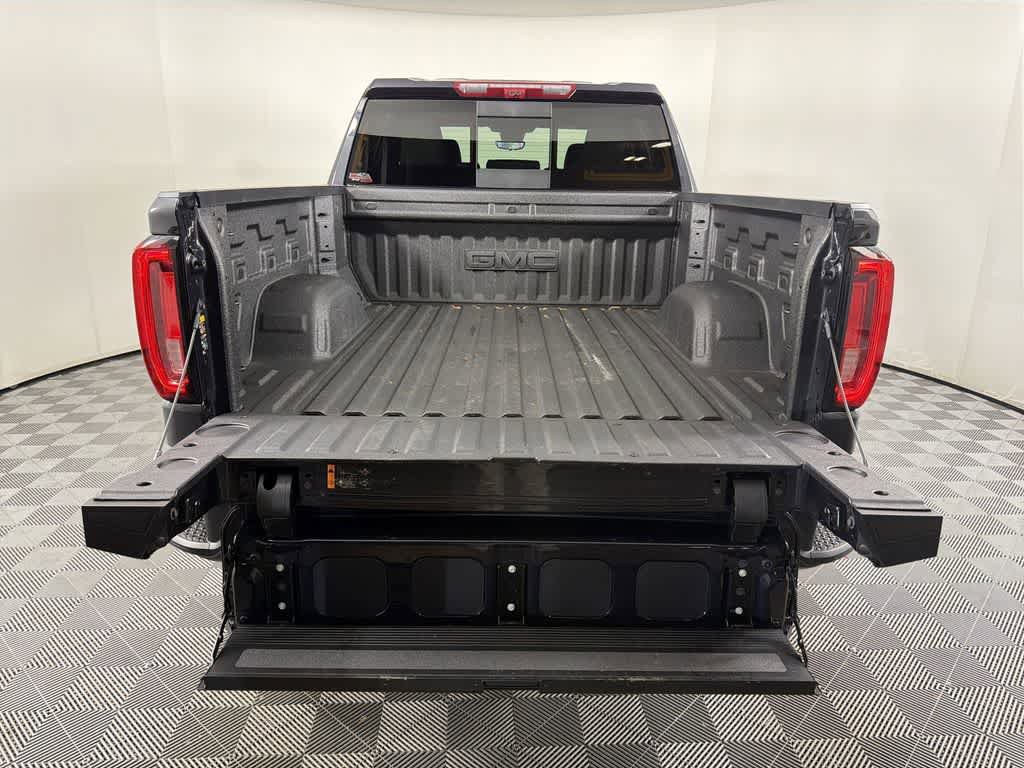 New 2026 GMC Sierra 1500 AT4 w/ AT4 Premium Package AWD/4WD image 31