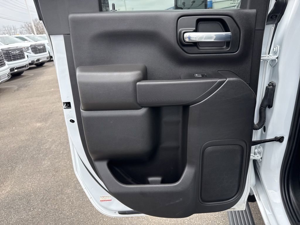Used 2022 Chevrolet Silverado 2500 Custom w/ Custom Value Package image 25
