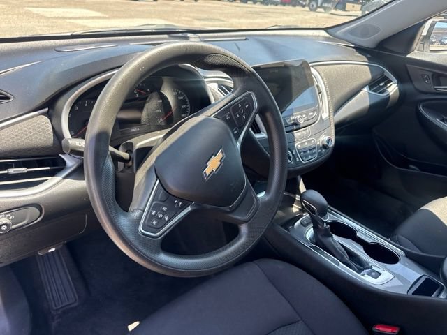 Used 2024 Chevrolet Malibu LT FWD image 10