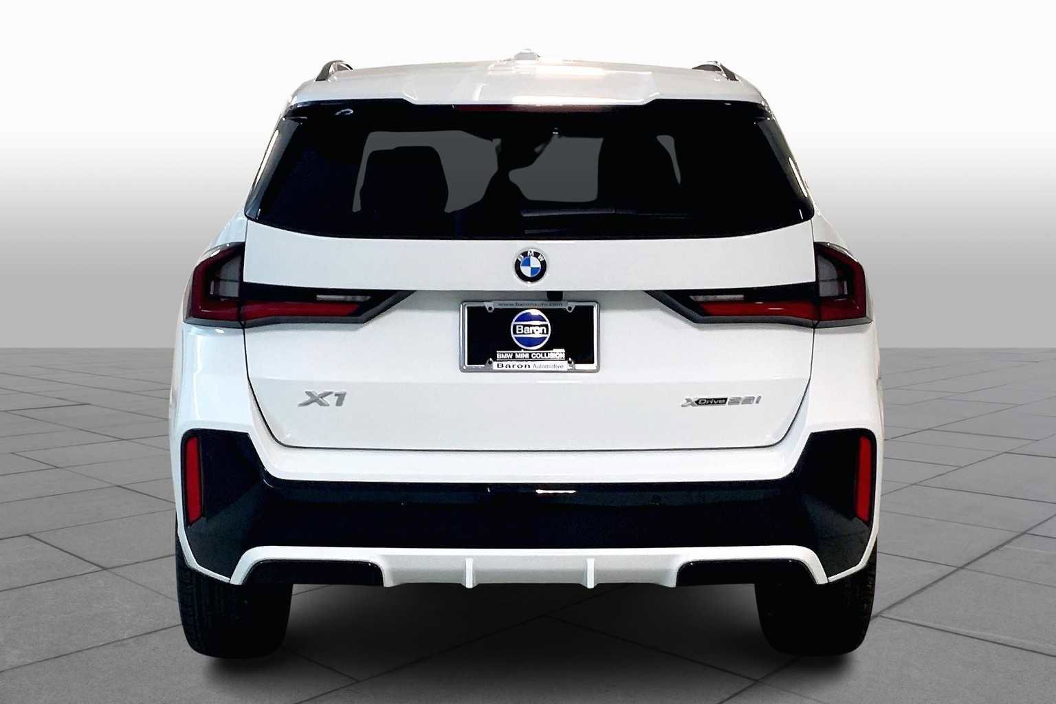 New 2026 BMW X1 xDrive28i w/ M Sport Package image 4