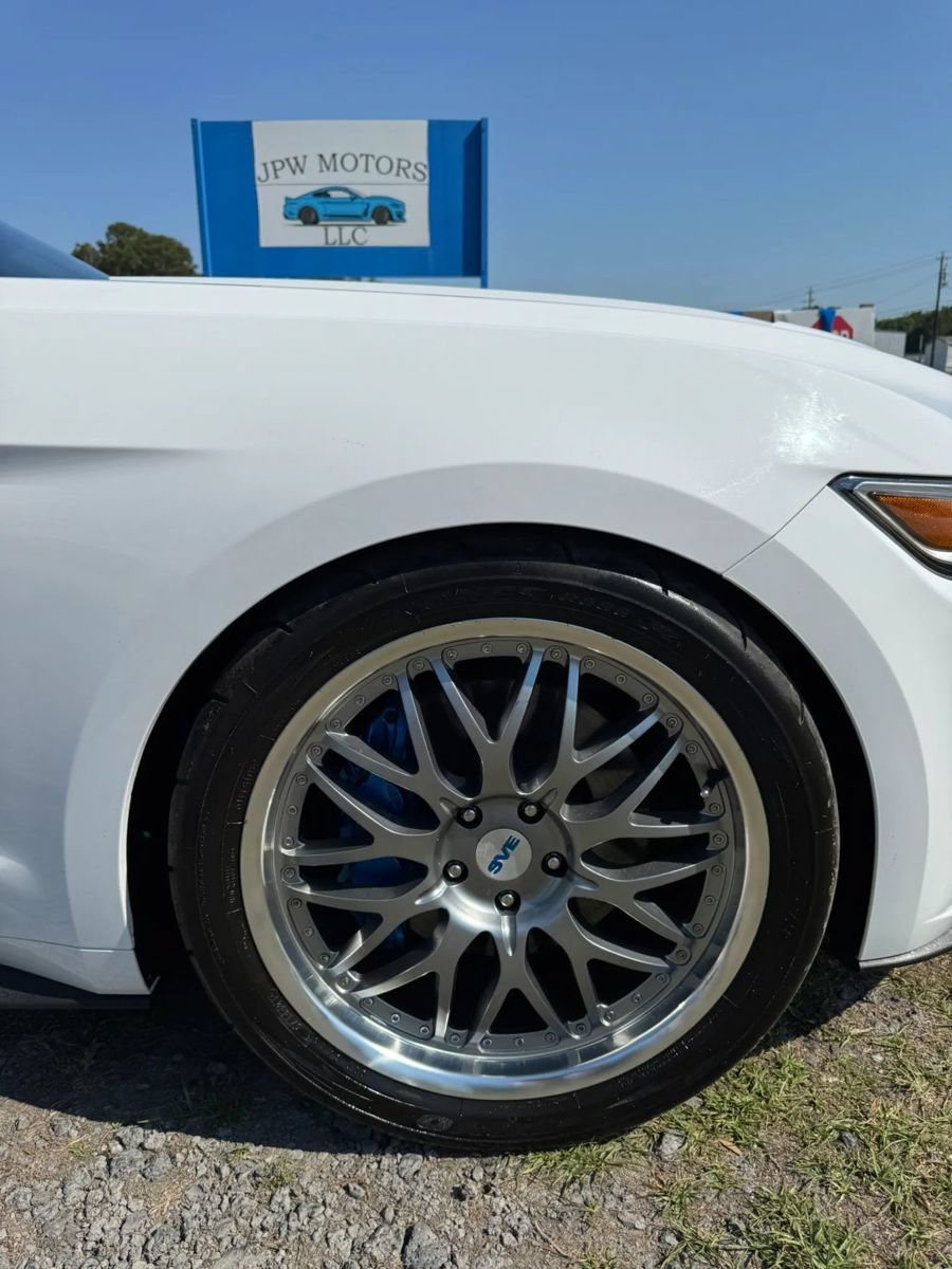 Used 2016 Ford Mustang GT RWD image 30
