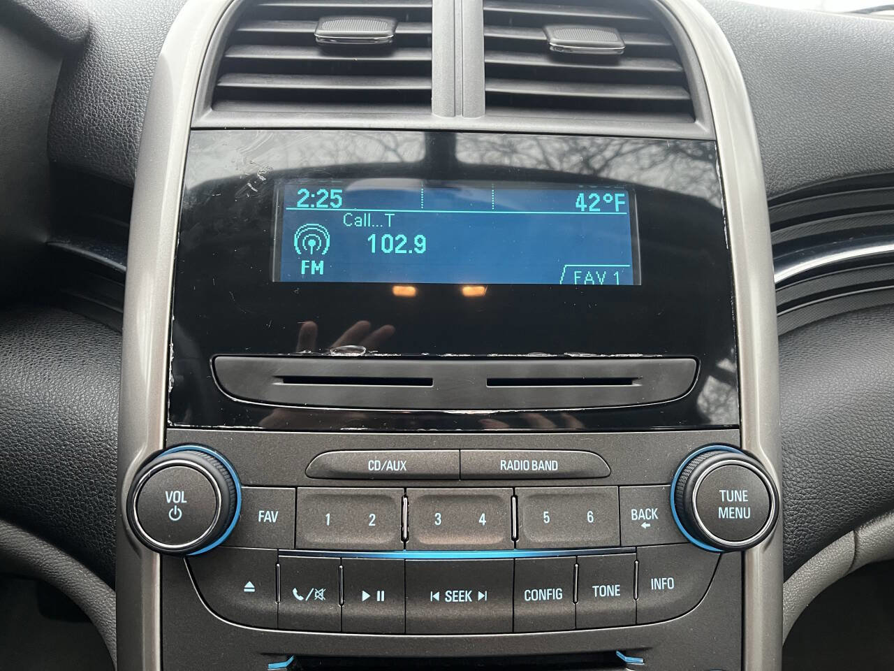 Used 2013 Chevrolet Malibu LS w/ Protection Package image 22