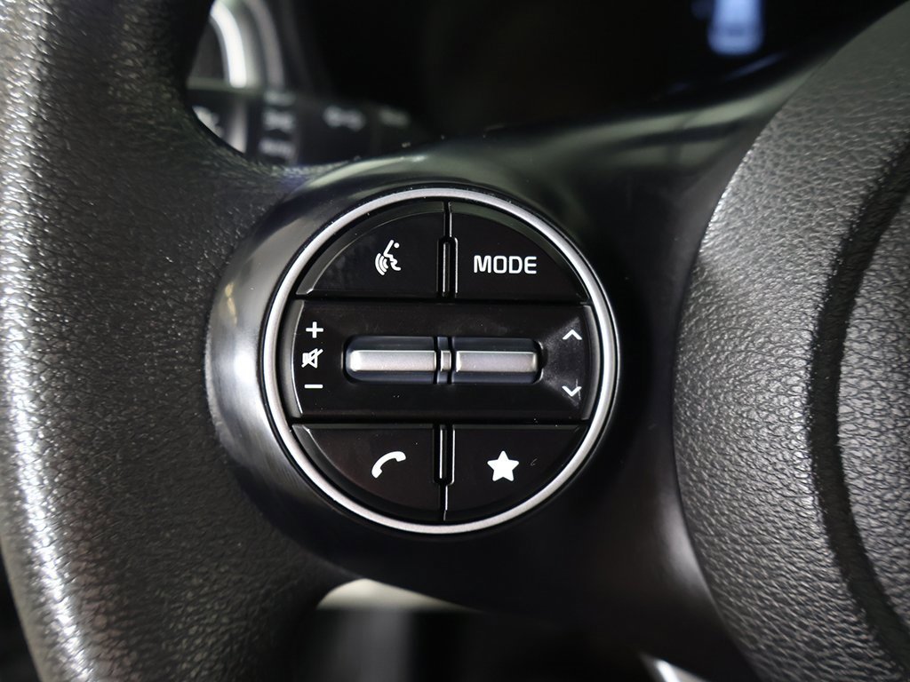 Used 2023 Kia Soul LX w/ LX Technology Package image 37