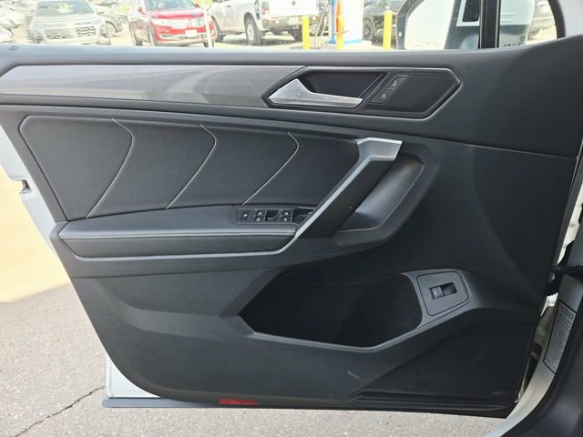 Used 2024 Volkswagen Tiguan Wolfsburg Edition image 26