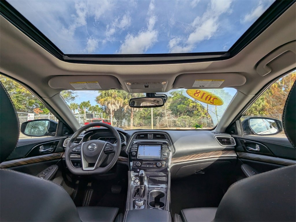 Used 2018 Nissan Maxima Platinum image 4